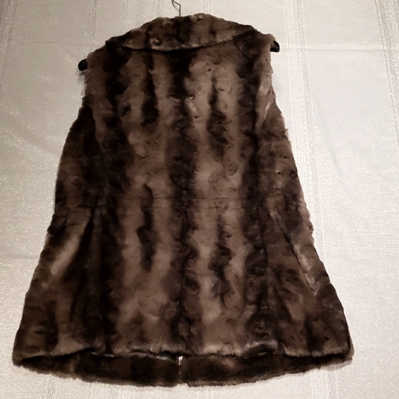 Ellen Tracy NEW VEST Crushed Faux Fur Women's L Drawstring Waist BROWN BLACK NWT - Picture 7 of 16